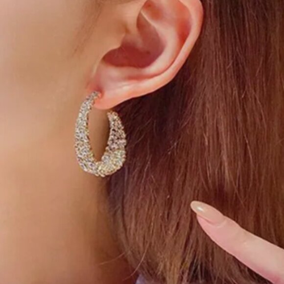 NEW Gold Plated Crystal Circle C Hoop Earrings - Picture 3 of 7